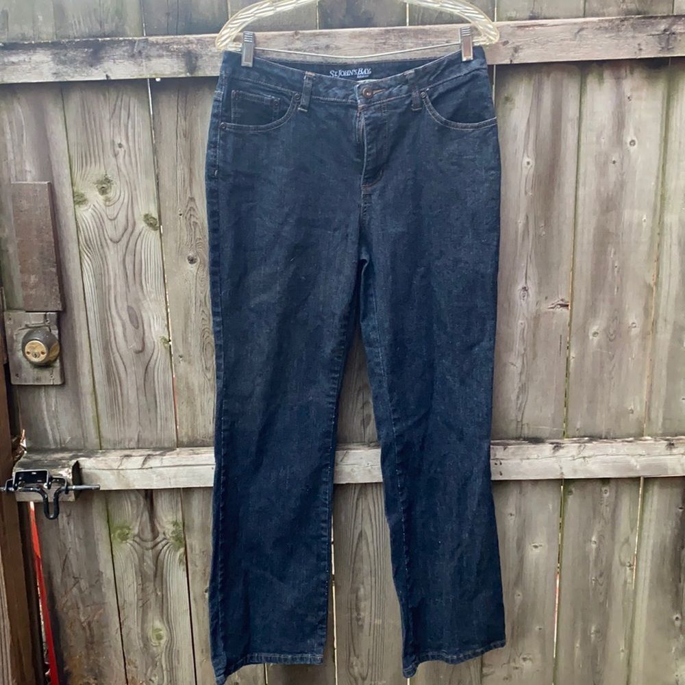 St. John’s Bay jeans sz. 8 petite